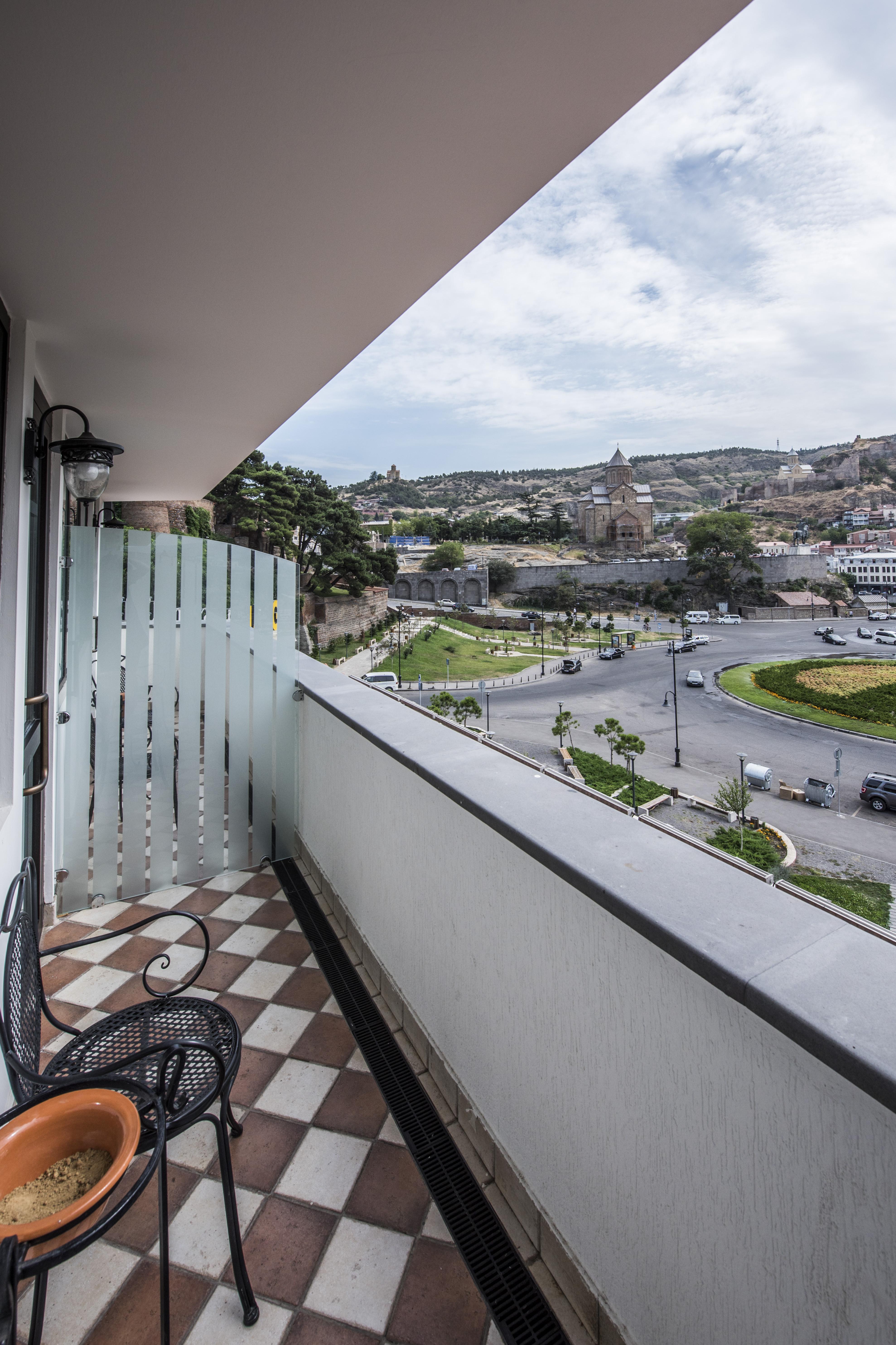 Hotel Rikhe Monika Tbilisi Exteriör bild