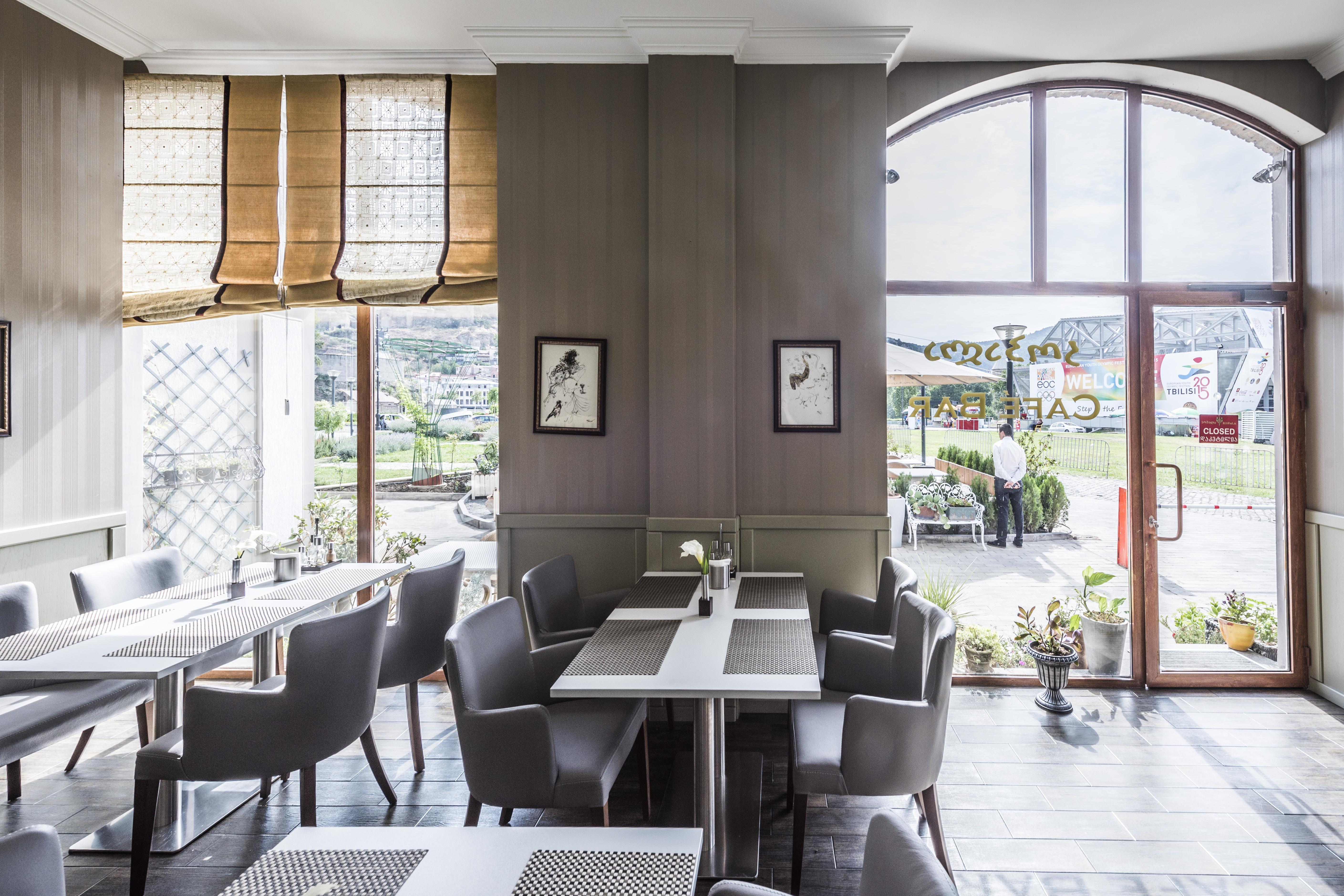 Hotel Rikhe Monika Tbilisi Exteriör bild