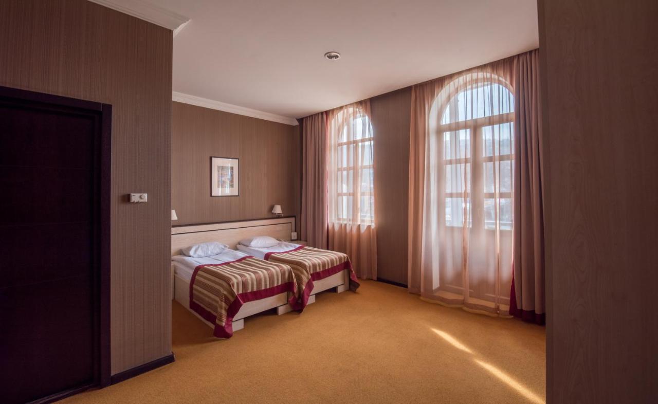 Hotel Rikhe Monika Tbilisi Exteriör bild