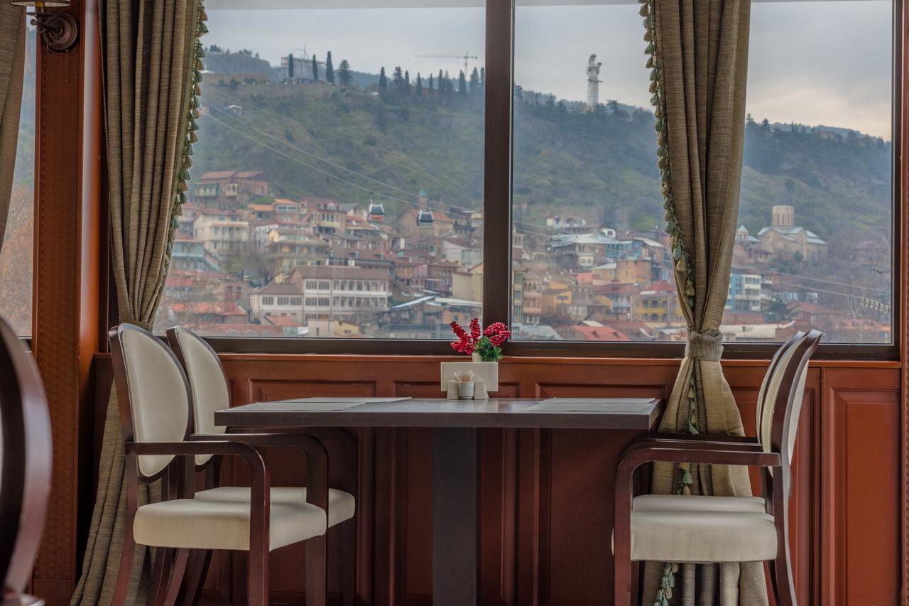 Hotel Rikhe Monika Tbilisi Exteriör bild